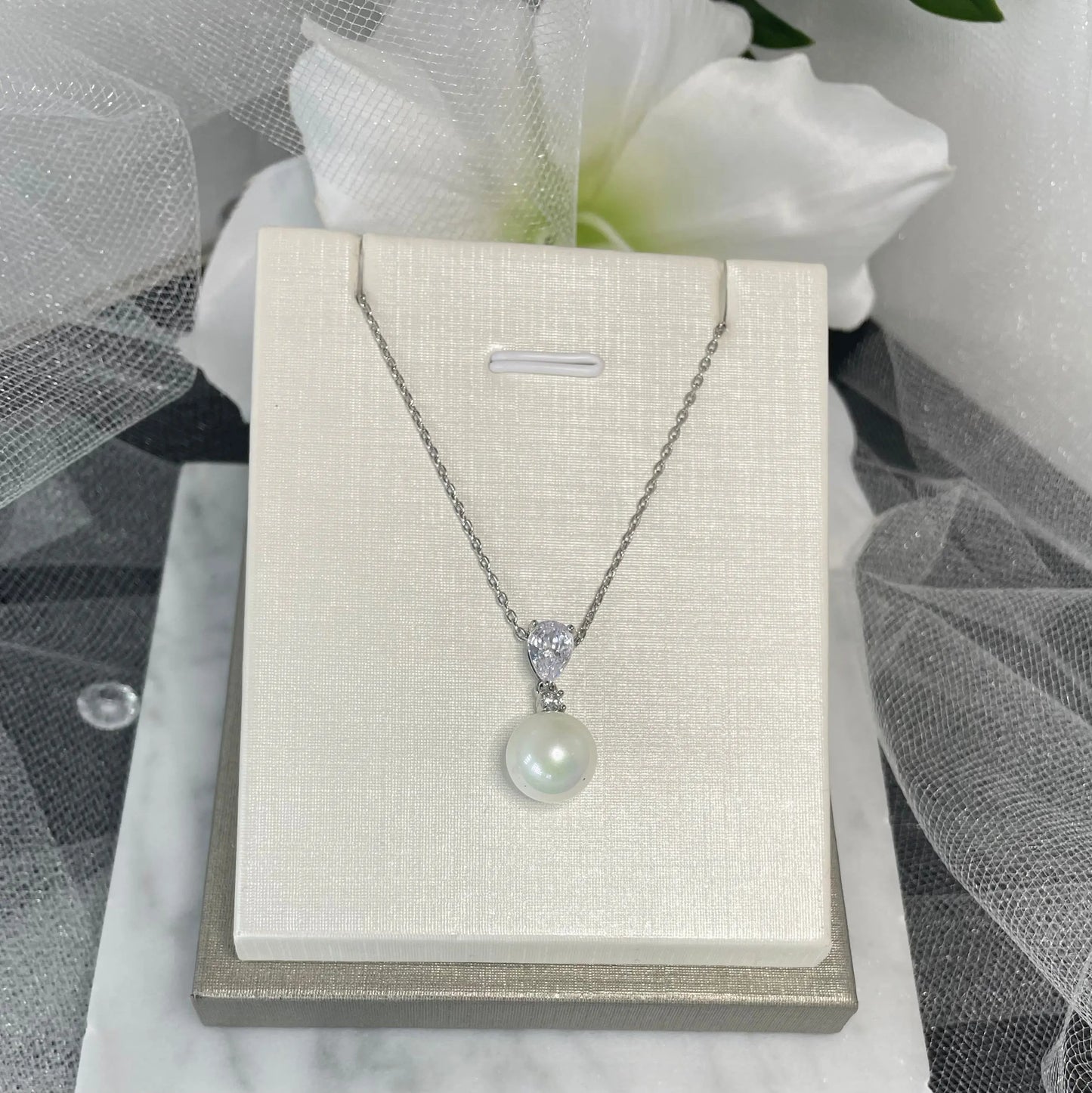 Brittany Crystal and pearl necklace Divine Bridal