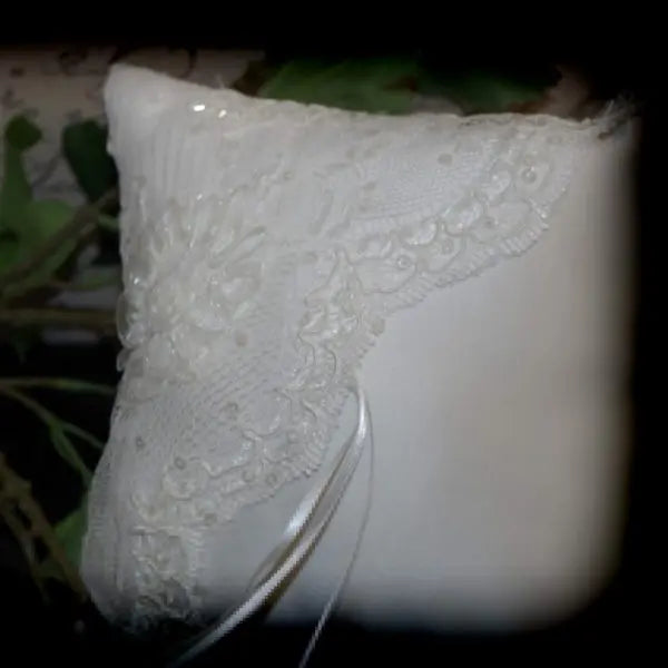 Horizontal beaded lace ring pillow Divinebridal