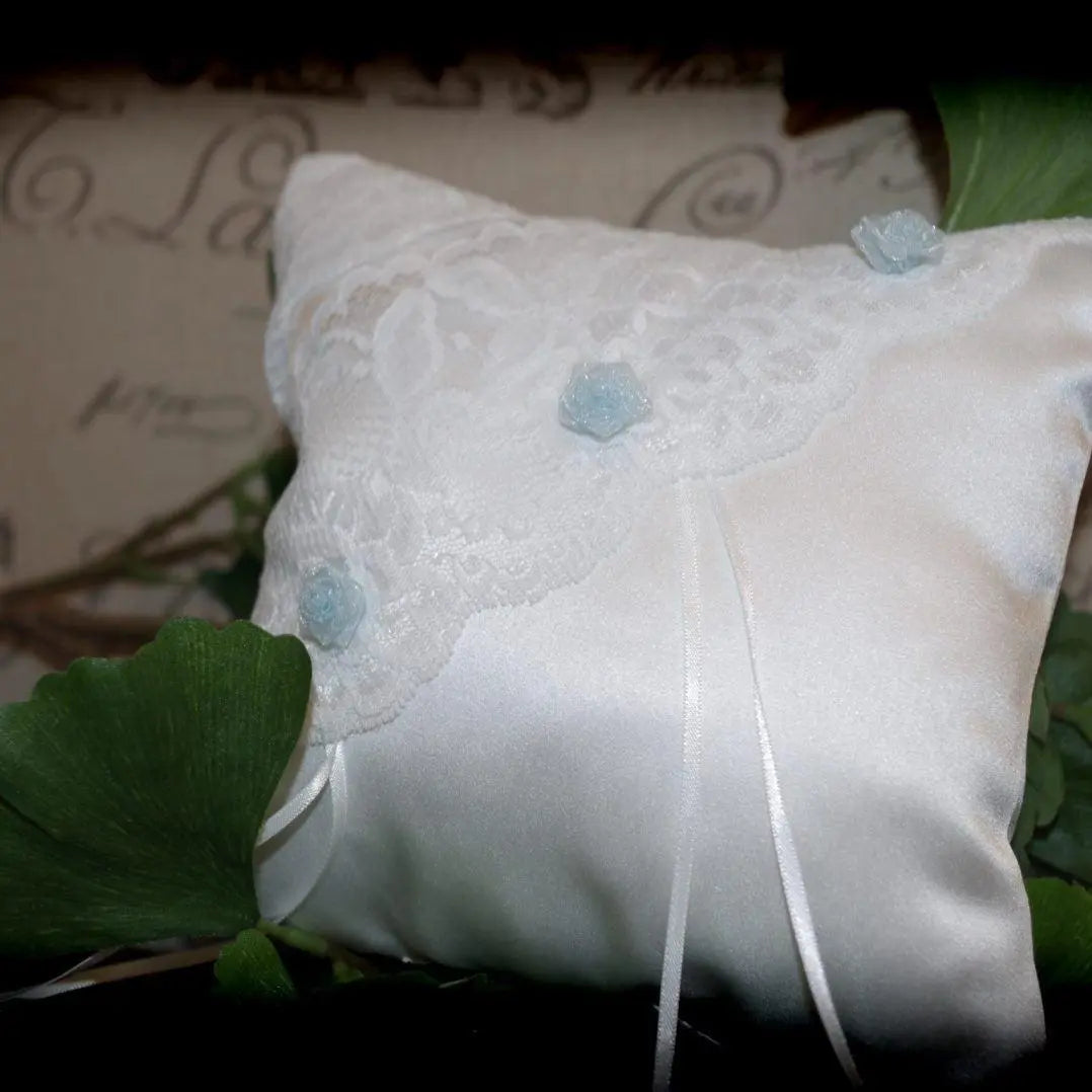 Lace & blue flower ring pillow Divinebridal