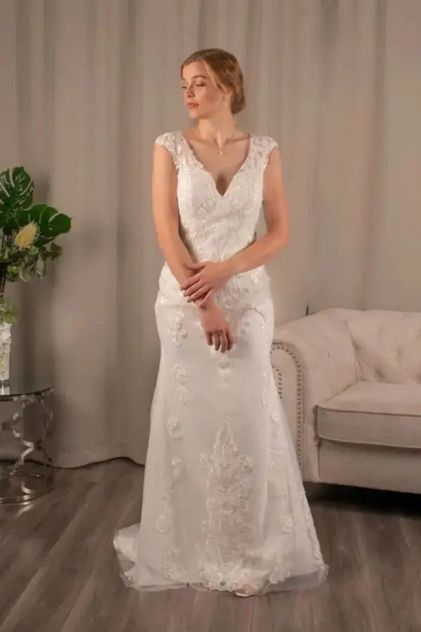 Caroline: Lace Mermaid Bridal Dress - Divine Bridal