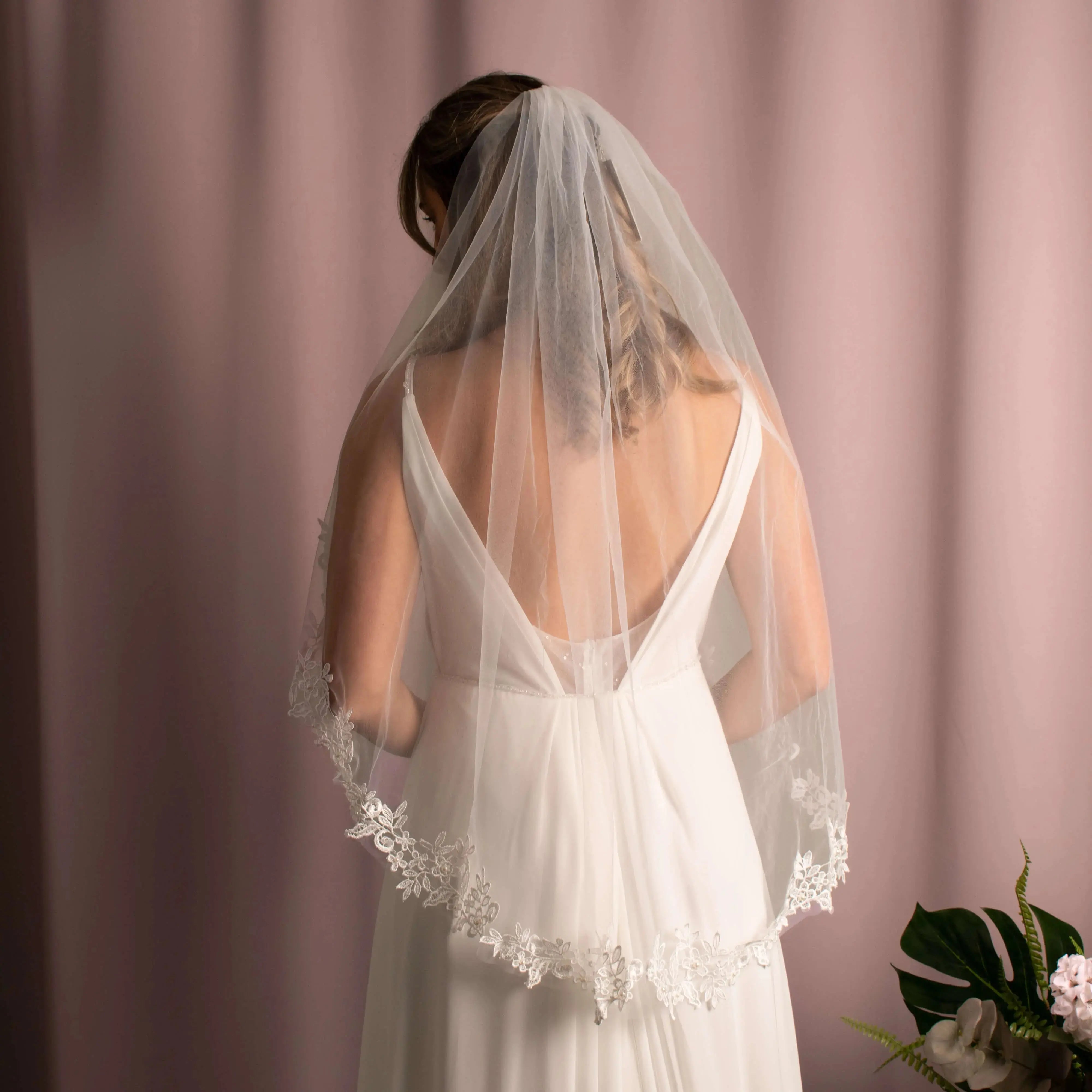 Grace loves lace Veil - Divine Bridal