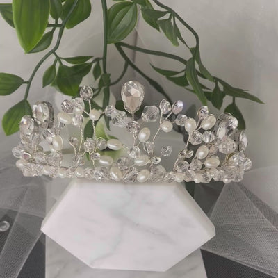 Amara Tiara: Exquisite Handcrafted Crystal and Pearl Adorned Masterpiece.